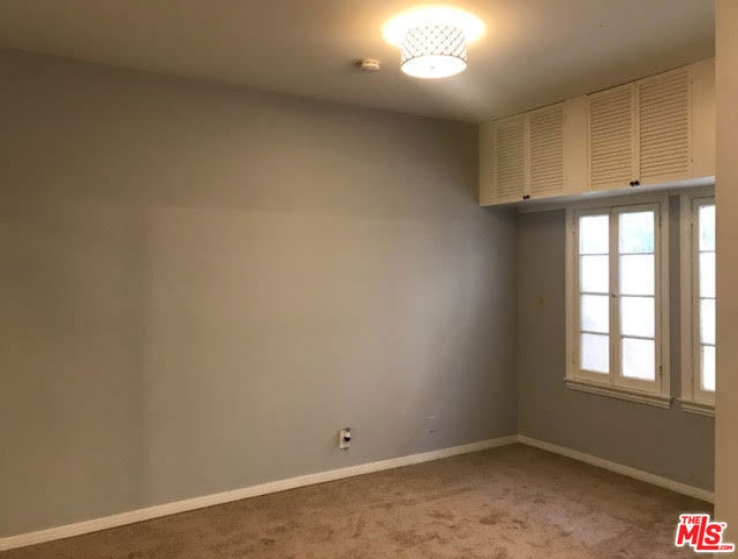 2 Bed Home to Rent in Beverly Hills, California