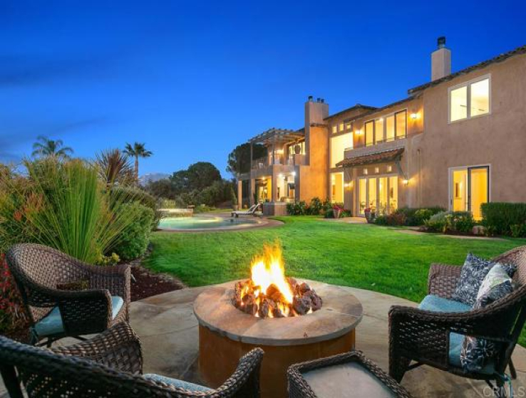 6 Bed Home for Sale in Rancho Santa Fe, California