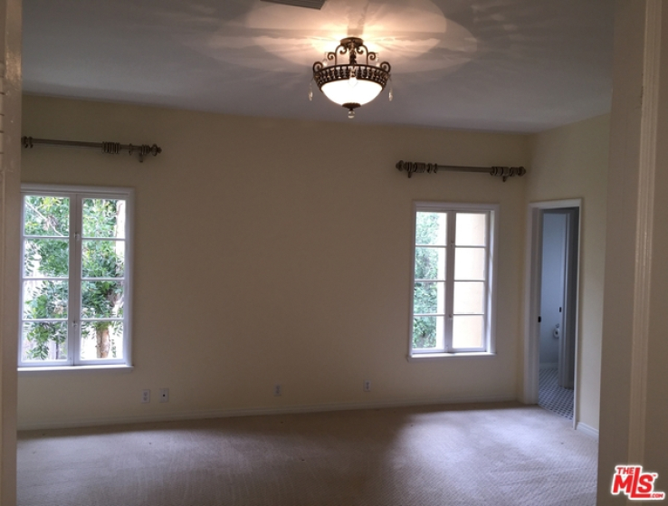 4 Bed Home to Rent in Pasadena, California