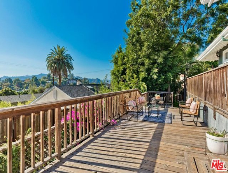 2 Bed Home for Sale in Los Angeles, California