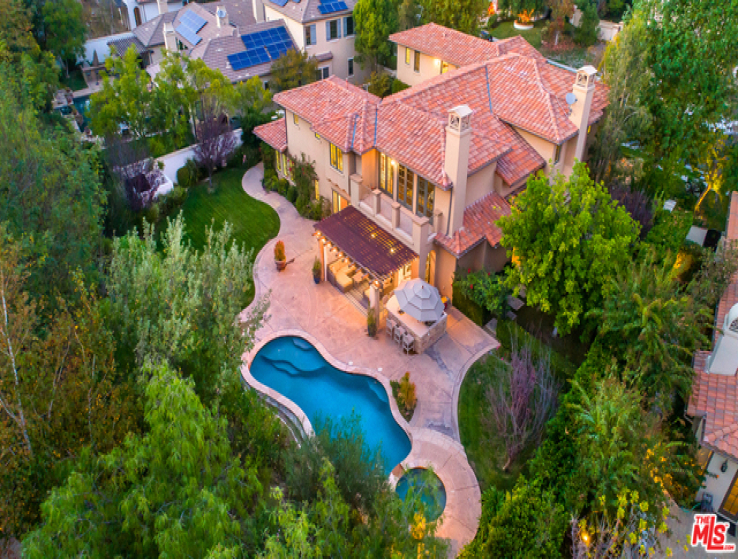 5 Bed Home for Sale in Calabasas, California