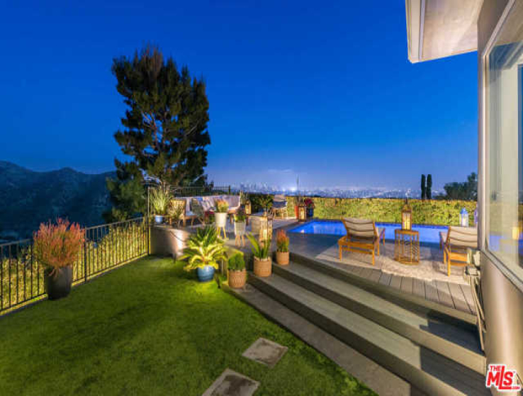 3 Bed Home for Sale in Los Angeles, California