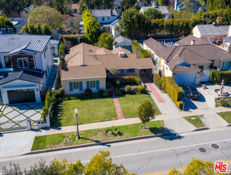 3 Bed Home for Sale in Los Angeles, California