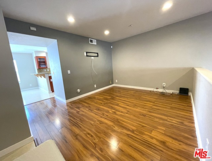 2 Bed Home to Rent in Culver City, California