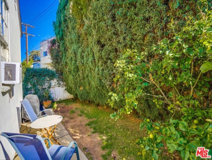  Income Home for Sale in Los Angeles, California