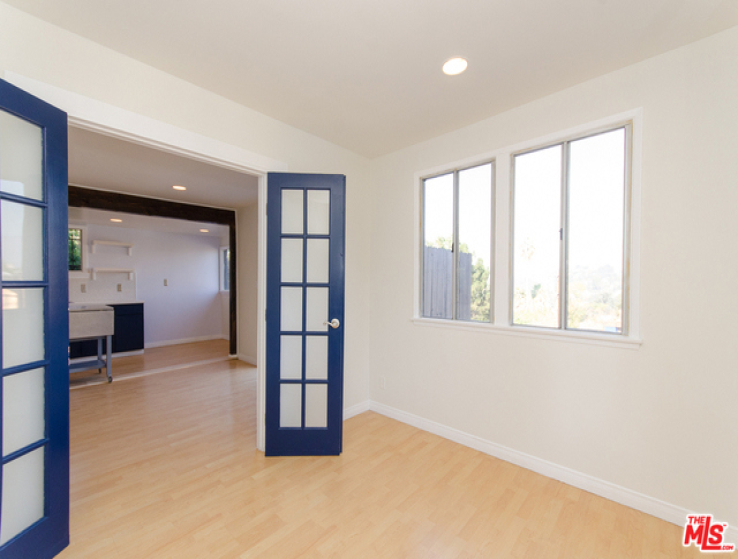 2 Bed Home to Rent in Silver Lake, California