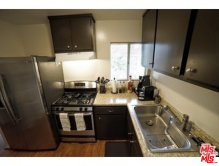 2 Bed Home to Rent in Culver City, California