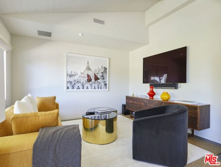 2 Bed Home for Sale in Beverly Hills, California