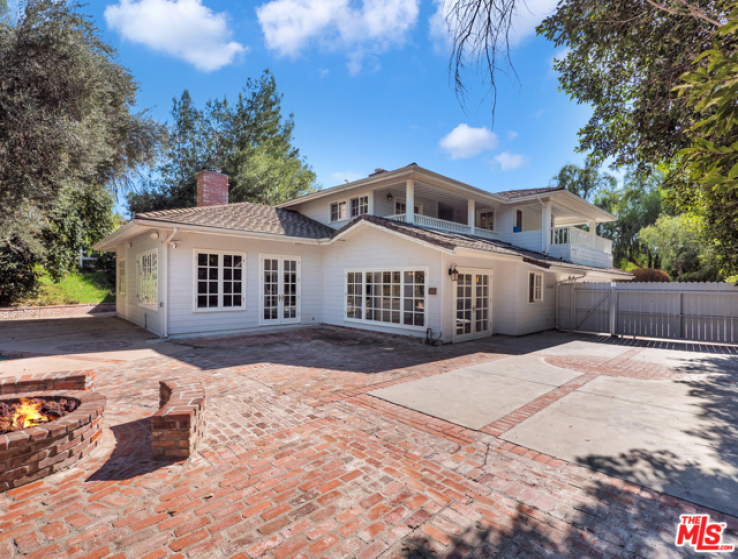 4 Bed Home for Sale in Hidden Hills, California