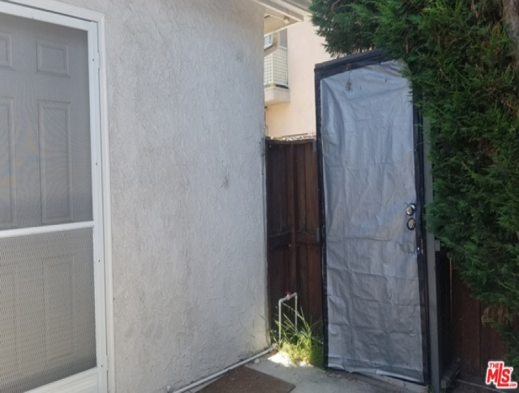 1 Bed Home to Rent in Culver City, California