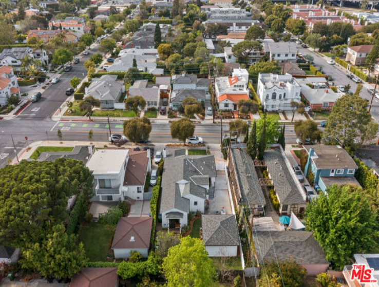 4 Bed Home for Sale in Santa Monica, California