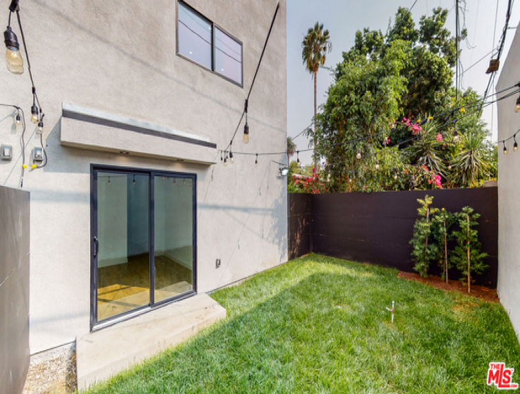  Income Home for Sale in Los Angeles, California