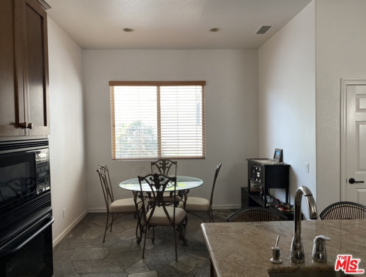 4 Bed Home to Rent in Fullerton, California