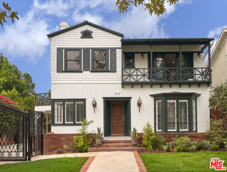 5 Bed Home for Sale in Los Angeles, California