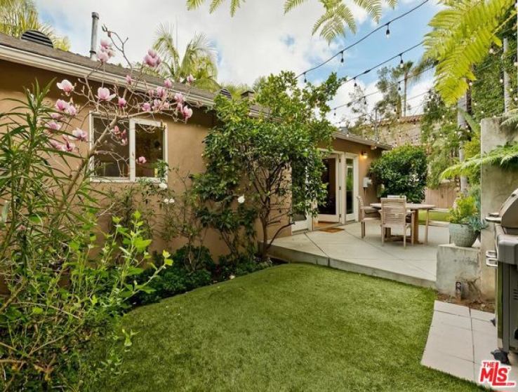 3 Bed Home for Sale in Los Angeles, California