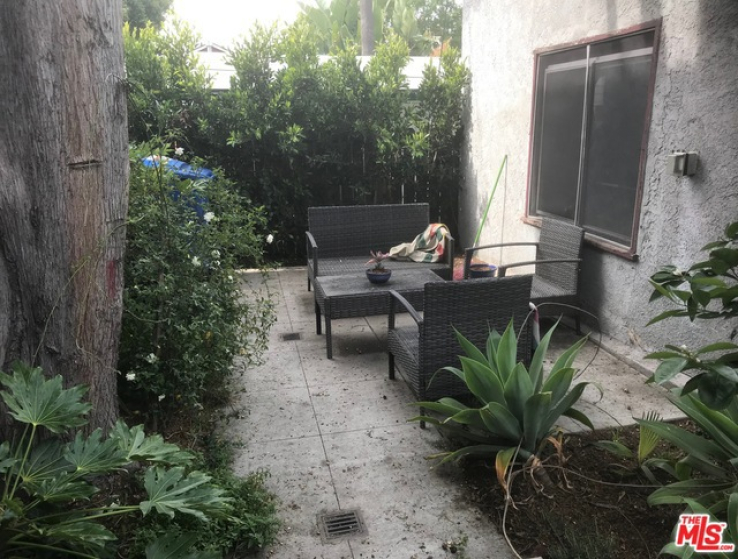 2 Bed Home to Rent in Los Angeles, California