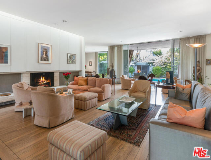 3 Bed Home for Sale in Beverly Hills, California