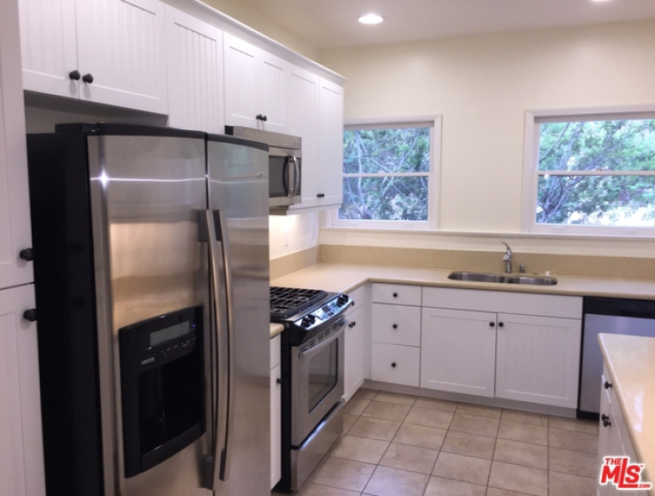 4 Bed Home to Rent in Pasadena, California