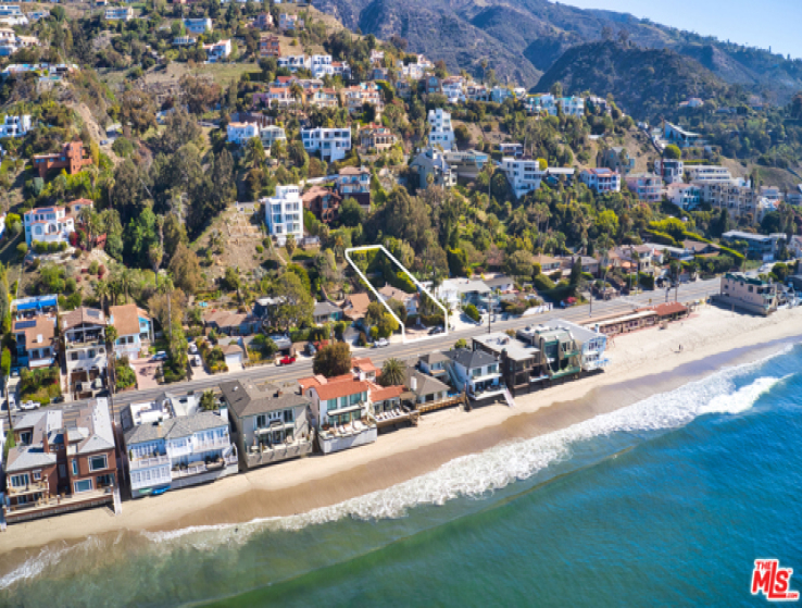 3 Bed Home for Sale in Malibu, California