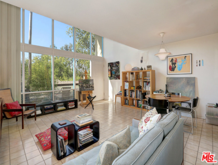  Income Home for Sale in Los Angeles, California