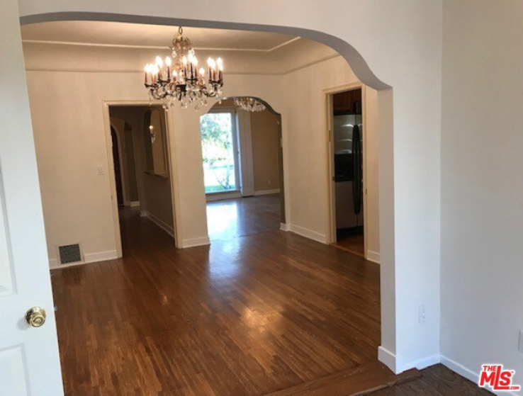 2 Bed Home to Rent in Beverly Hills, California