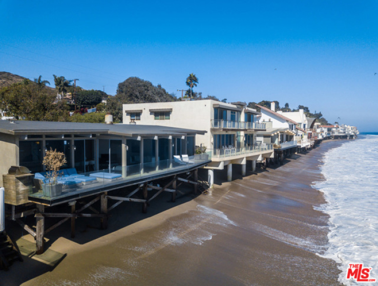 3 Bed Home for Sale in Malibu, California