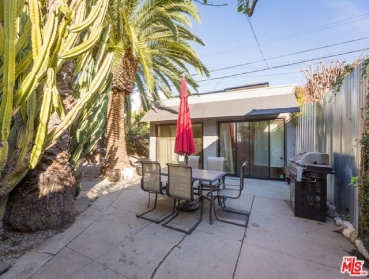  Income Home for Sale in Los Angeles, California