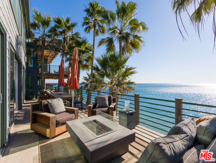 2 Bed Home for Sale in Malibu, California