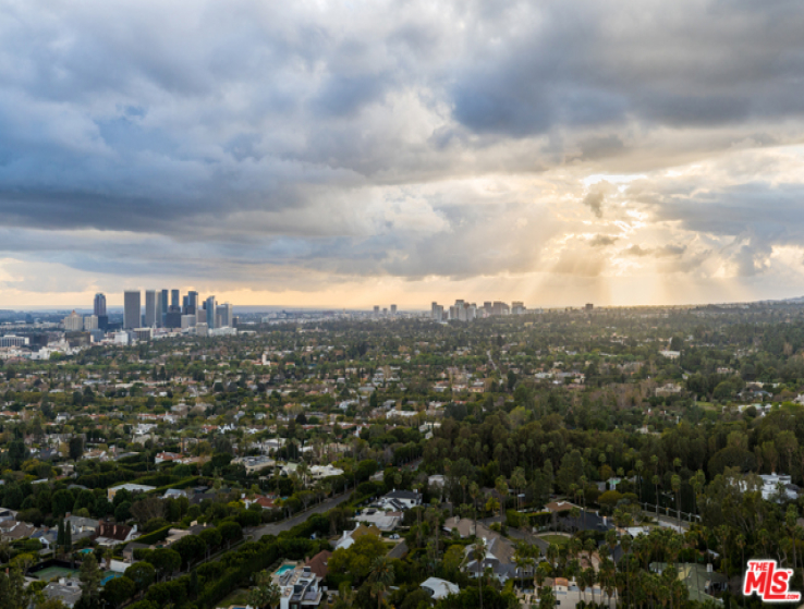  Home for Sale in West Hollywood, California