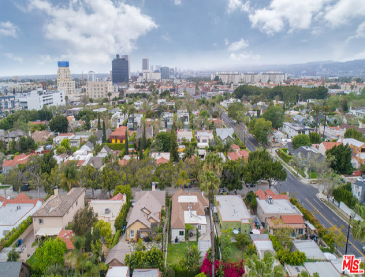 3 Bed Home for Sale in Los Angeles, California