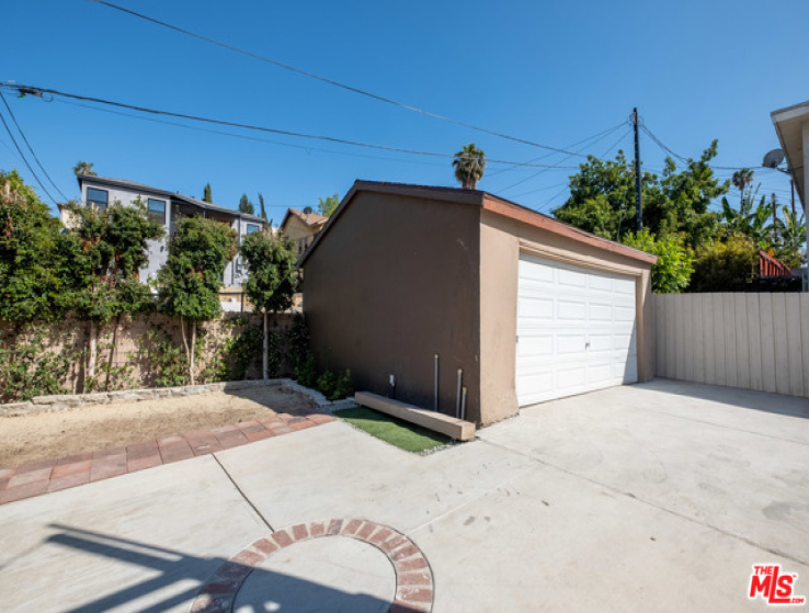 2 Bed Home to Rent in Los Angeles, California