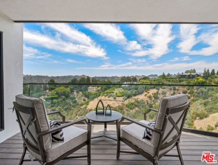 4 Bed Home for Sale in Beverly Hills, California