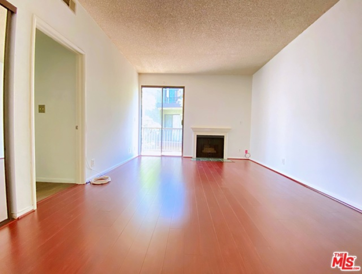 2 Bed Home to Rent in Pasadena, California