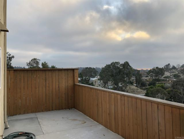 2 Bed Home to Rent in Oceanside, California