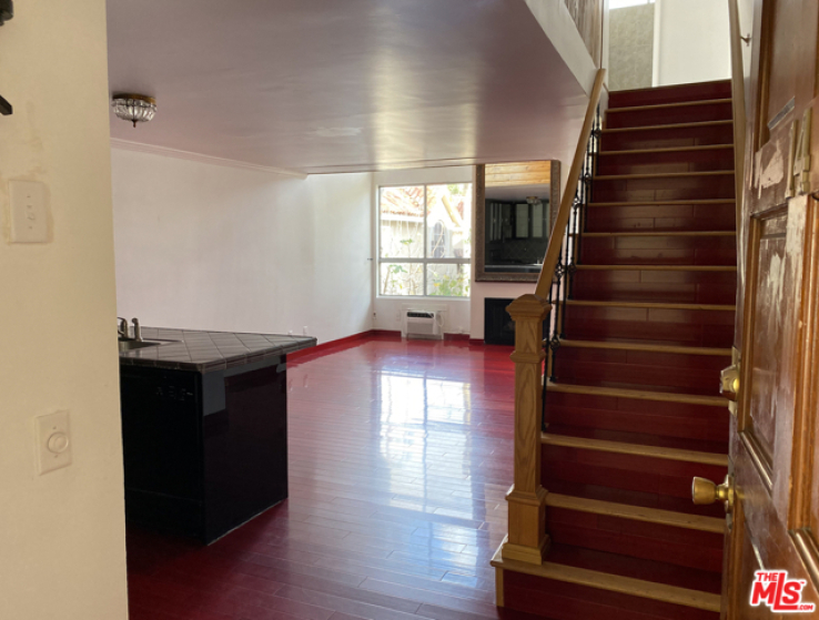 1 Bed Home to Rent in West Hollywood, California