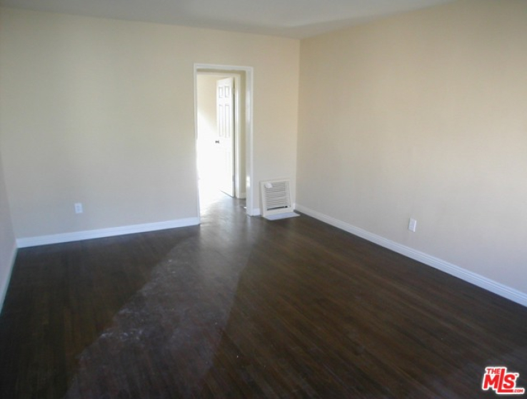 2 Bed Home to Rent in Los Angeles, California