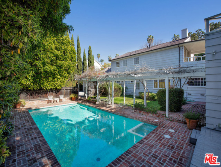 4 Bed Home for Sale in Los Angeles, California