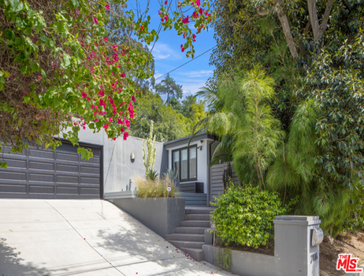 3 Bed Home for Sale in Beverly Hills, California