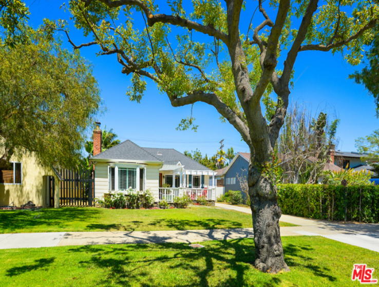 3 Bed Home to Rent in Los Angeles, California