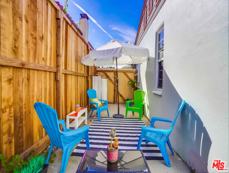 3 Bed Home to Rent in Los Angeles, California