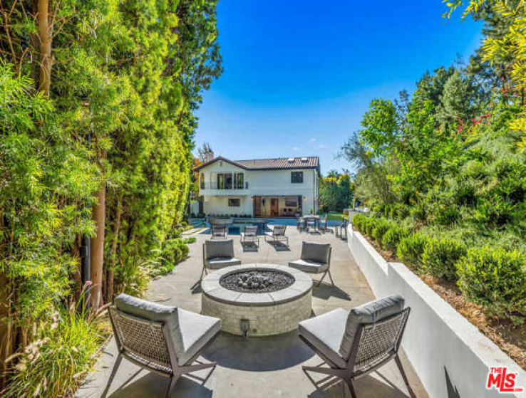 5 Bed Home for Sale in Beverly Hills, California