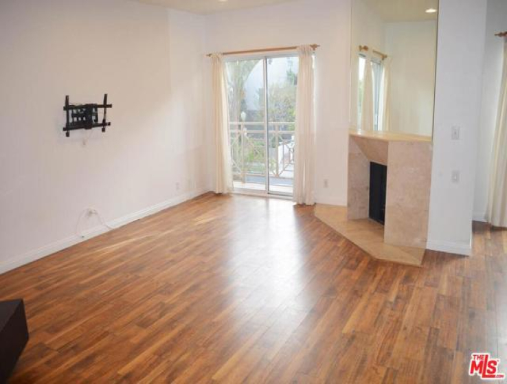 2 Bed Home to Rent in Los Angeles, California