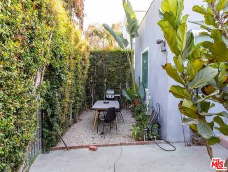  Home to Rent in West Hollywood, California