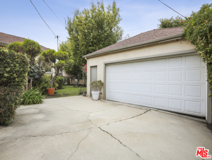 3 Bed Home for Sale in Los Angeles, California