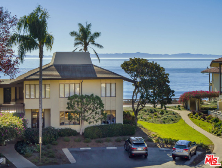 3 Bed Home for Sale in Santa Barbara, California