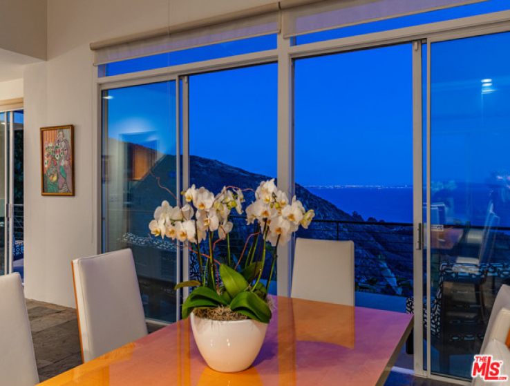 5 Bed Home for Sale in Malibu, California