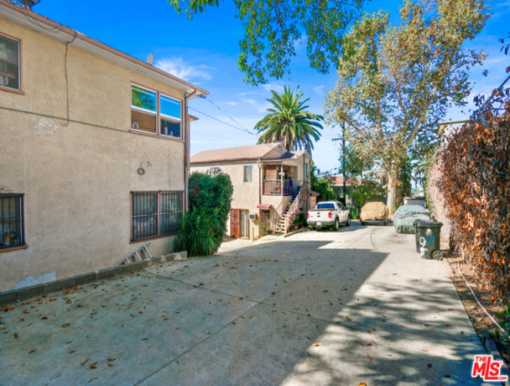  Income Home for Sale in Los Angeles, California