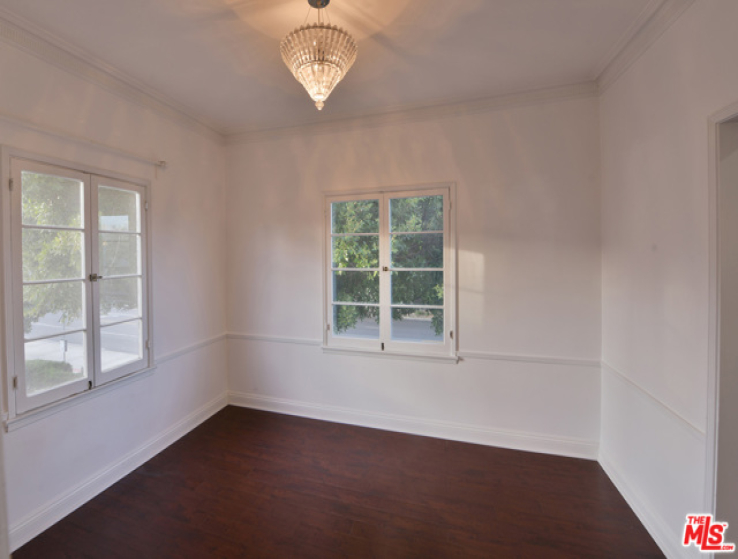 2 Bed Home to Rent in Beverly Hills, California