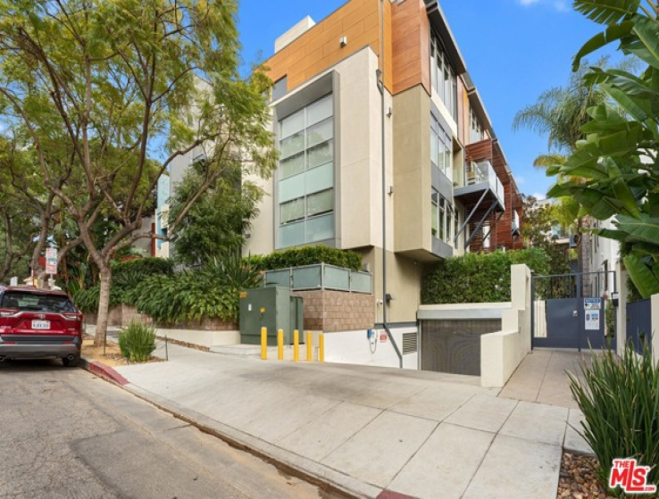 2 Bed Home for Sale in West Hollywood, California