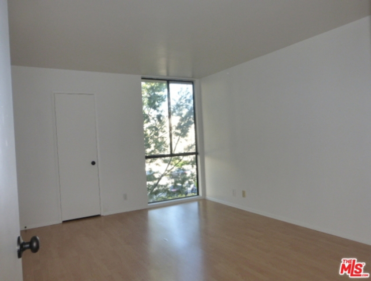 2 Bed Home to Rent in Los Angeles, California